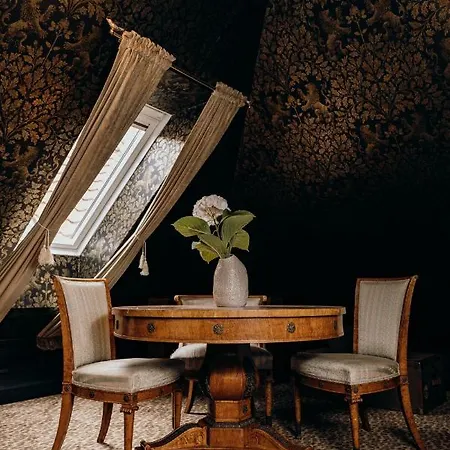 فندق Charmante Skostredet 5*