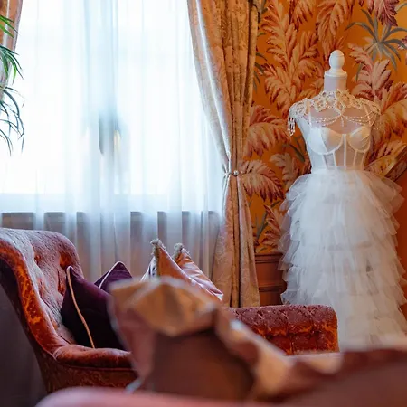 Charmante Skostredet