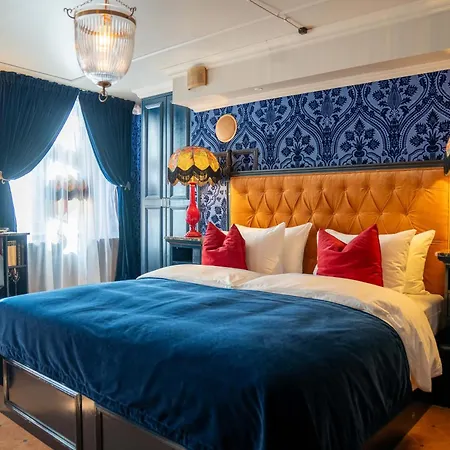Charmante Skostredet Otel 5*
